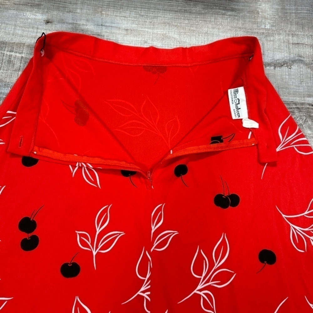 Vintage Miss SHAHEEN Red Black Cherry Print Maxi Skirt Vintage Size 12 - Picture 9 of 11